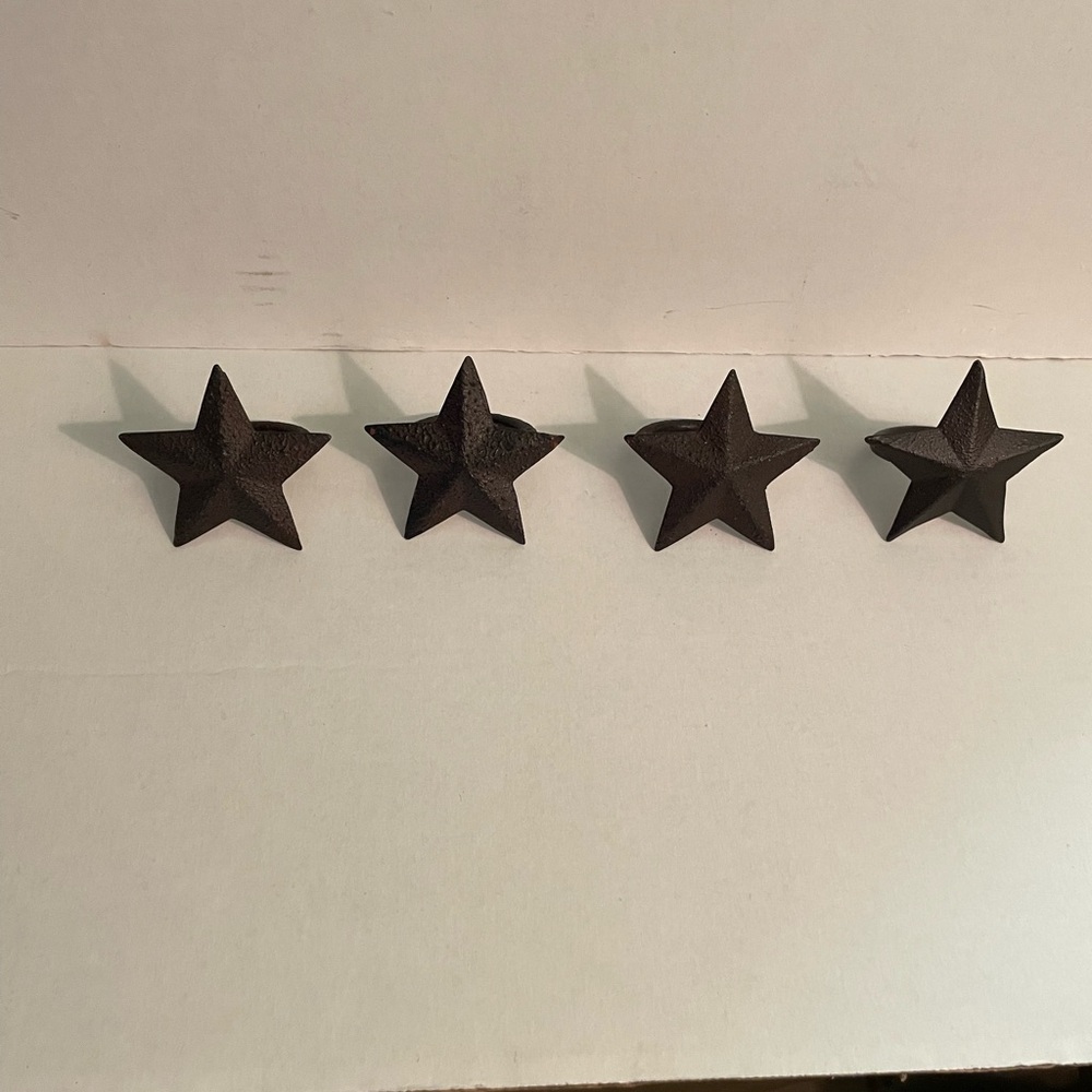 Primitive Napkin Rings Americana 5 pt Star, metal. Set of 4
